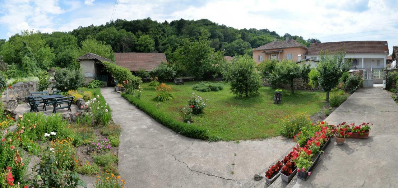Country House Dunjin Konak Rogljevo 外观 照片